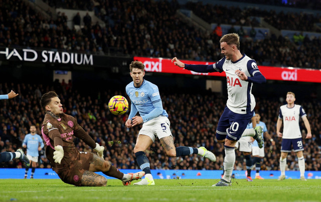 Man City vs Tottenham di Liga Inggris. Foto: Lee Smith/REUTERS 