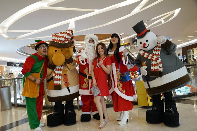 Lippo Malls hadirkan parade Santa hingga dekorasi unik untuk meriahkan Natal. Foto: Dok. Istimewa