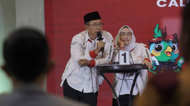 Pasangan Calon Bupati dan Wakil Bupati Bojonegoro nomor urut 1 Teguh Haryono-Farida Hidayati. Foto: Dok. Istimewa