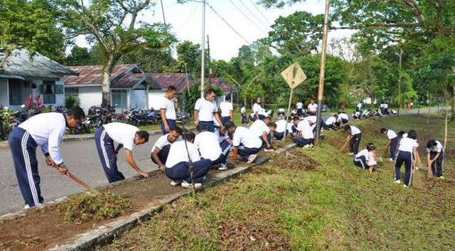 Ilustrasi: Kebersamaan masyarakat akan kebersihan lingkungan ( dokumen pribadi) 