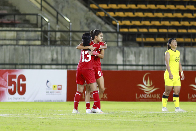 Claudia Scheunemann melakukan selebrasi dalam pertandingan Timnas Wanita Indonesia melawan Timnas Wanita Malaysia di ASEAN Women's Cup 2024. Foto: Dok. Lao Football Federation