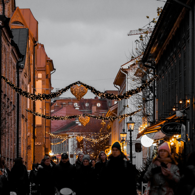 Jalanan di Gothenburg, Swedia. Photo oleh Efrem Efre, Sumber: Pexels