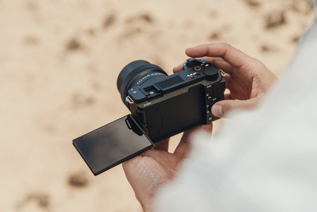 Ilustrasi kamera mirrorless untuk vlog, Sony ZV-E10 II. Foto: Sony  