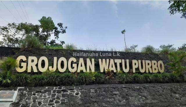 Gambar Grojogan Watu Purbo Oleh: Haifanuha Luna L.K