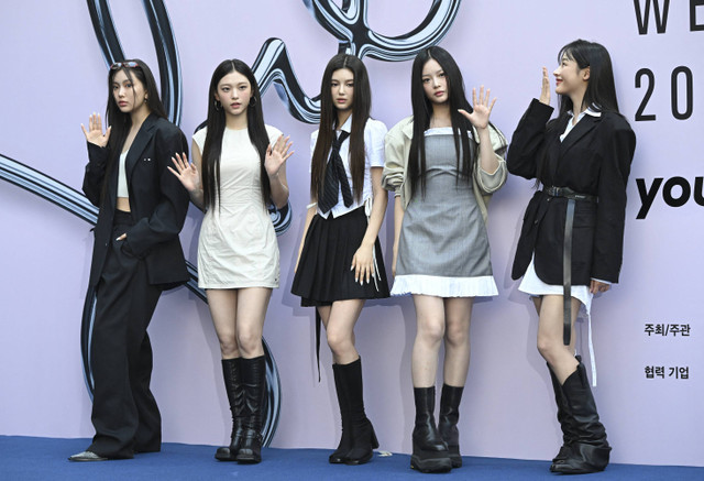 Grup musik wanita asal Korea NewJeans. Foto: Jung Yeon-je/AFP