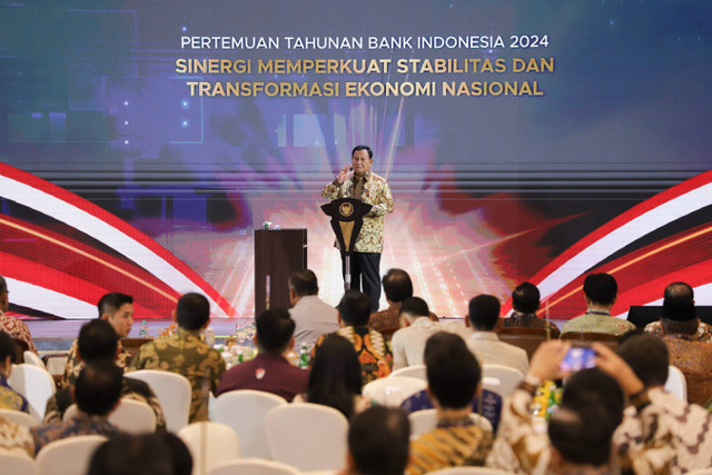 Presiden Prabowo Subianto memberikan sambutan pada acara Pertemuan Tahunan Bank Indonesia di Bank Indonesia, Jakarta, Jumat (29/11/2024). Foto: Jamal Ramadhan/kumparan