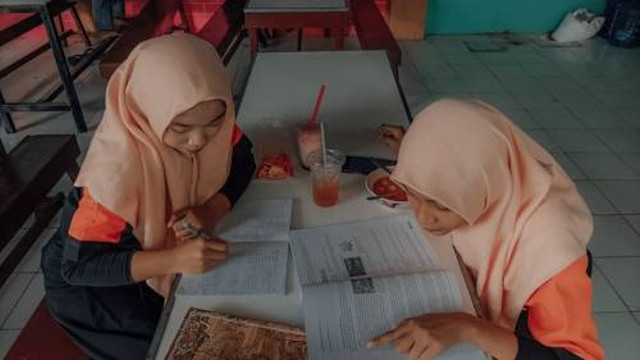 Ilustrasi Soal PAS PJOK Kelas 9 Semester 1 Kurikulum 2013. Unsplash/Bianca Naira