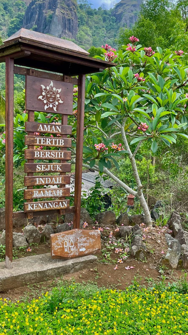 Penerapan sapta pesona di Desa wisata nglanggeran, Gunung Kidul, Yogyakarta, yang mendukung keberlanjutan lingkungan (Foto : Salwa Khanza/Kumparan)