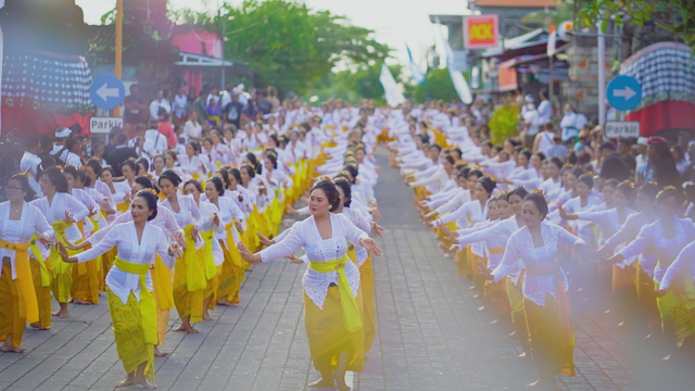 Kebudayaan di Desa Batuan, Kecamatan Sukowati, Kabupaten Gianyar, Bali semakin berkembang berkat program BRILiaN. Foto: Dok. BRI