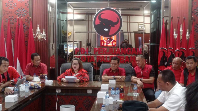 Rilis count form C1 TPS yang dikumpulkan, tim Kamar Hitung DPC PDIP Palembang. (ist)