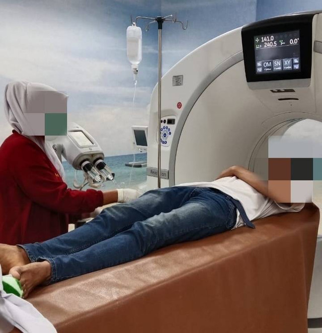 Foto Ilustrasi pemeriksaan kesehatan dengan menggunakan Ct Scan. (Foto : Dok.Pribadi)