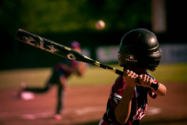 ilustrasi rekomendasi tongkat baseball, foto: unsplash/Eduardo Balderas