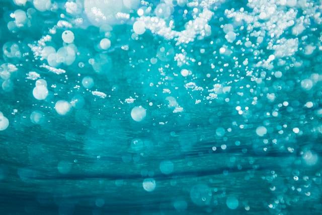 Aqua Produk Mana. Foto hanya ilustrasi. Sumber foto: Unsplash/Sime