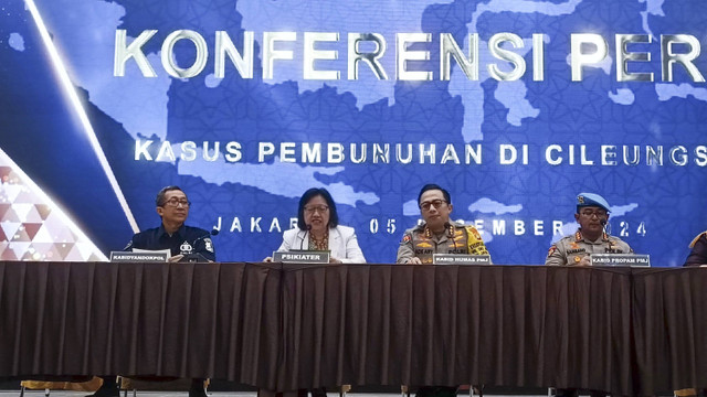 Dokter Psikiater RS Polri Henny Riana dalam konferensi pers di RS Polri Kramat Jati, Jaktim, Kamis (5/12/2024). Foto: Thomas Bosco/kumparan