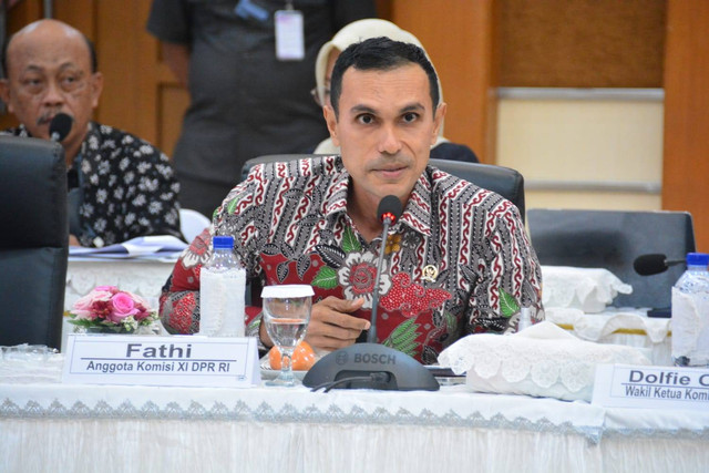 Anggota Komisi XI DPR RI, Fathi. Foto: istimewa