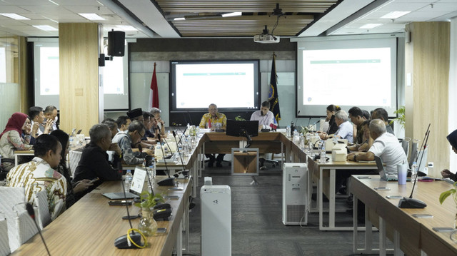 Pertemuan Steering Committee ke-9 di kantor Direktorat Kelaikudaraan dan Pengoperasian Pesawat Udara (DKPPU), Tangerang, Kamis (5/12/2024). Foto: Dok. Kemenhub