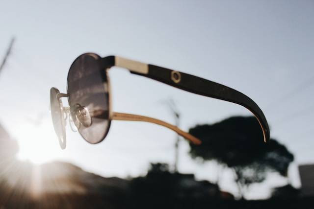 Spesifikasi Ray Ban Meta. Foto hanya ilustrasi. Sumber foto: Unsplash/Felipe