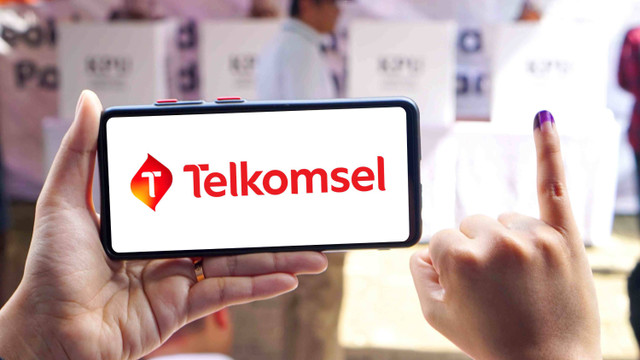 Telkomsel mencatat trafik layanan data atau payload mencapai 61,57 petabyte selama Pilkada 2024, naik 11,36 persen dibandingkan hari biasa. Foto: Telkomsel