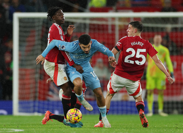 Pertandingan Liga Inggris antara Manchester United vs Nottingham Forest di Old Trafford, Minggu (8/12/2) dini hari WIB. Foto: Reuters/Lee Smith