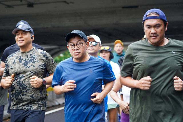 Calon Gubernur Jakarta Pramono Anung di kawasan CFD, Jakarta Pusat, Minggu (8/12/2024). Foto: Tim Media Pramono Anung