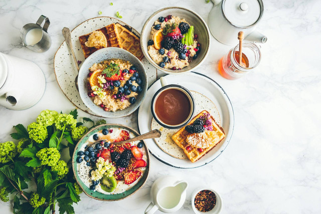 tempat sarapan di Malang. Foto hanya ilustrasi, bukan tempat sebenarnya. Sumber: Unsplash/brooke lark