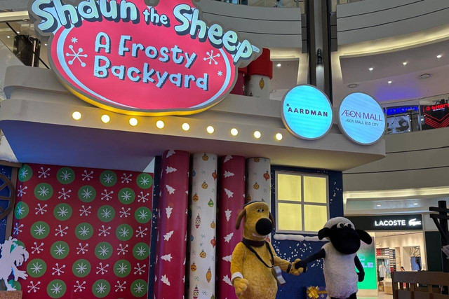 Shaun The Sheep hadir meriahkan Natal di mal di BSD City. Foto: Andari Novianti/kumparan