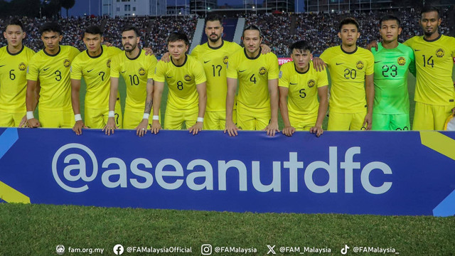 Timnas Malaysia jelang laga matchday pertama Grup A Piala AFF 2024 di Stadion Olimpiade Phnom Penh, Minggu (8/12). Foto: FA Malaysia