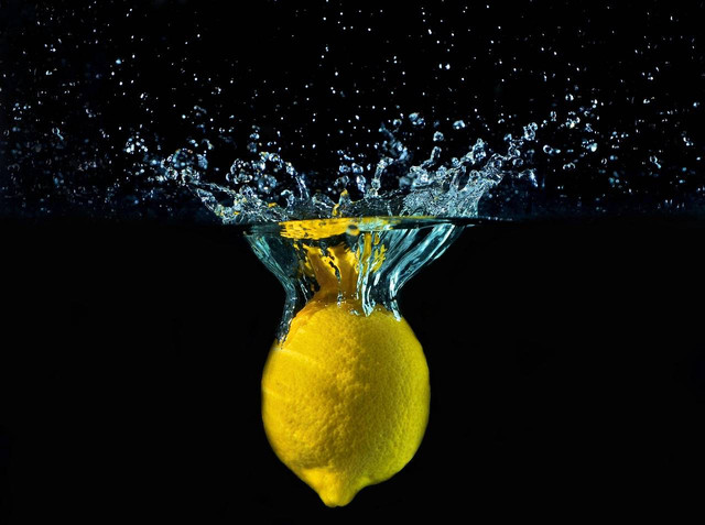 Ilustrasi cara fermentasi lemon. Pixabay/makype.