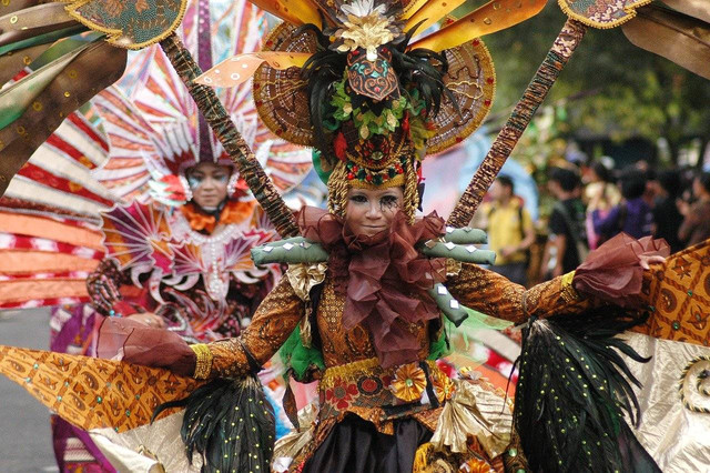 Ilustrasi Apakah Tari Wonderland Indonesia Termasuk Tari Kreasi, Foto: Pixabay/Dedy_Timbul