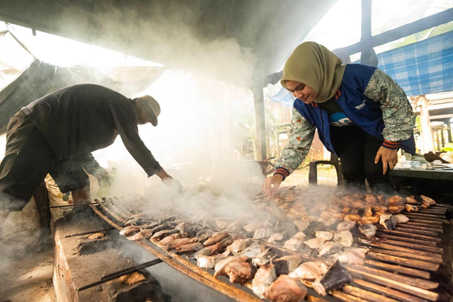 BRI bersama Holding Ultra Mikro PNM tingkatkan daya saing UMKM lewat sertifikasi BPOM. Foto: Dok. BRI