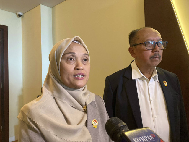 Wakil Ketua Lembaga Perlindungan Saksi dan Korban (LPSK), Sri Suparyati, menjawab pertanyaan wartawan, di Kantor LPSK, Jakarta Timur, Rabu (11/12/2024). Foto: Alya Zahra/kumparan 