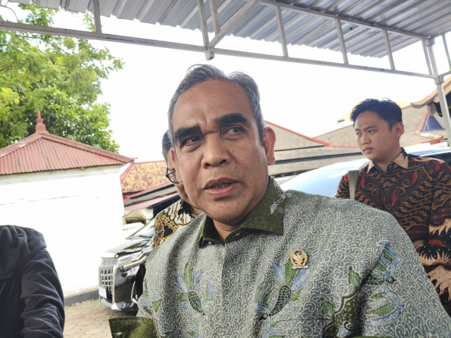 Sekjen Partai Gerindra Ahmad Muzani di Kota Yogyakarta, Rabu (11/12/2024). Foto: Arfiansyah Panji Purnandaru/kumparan