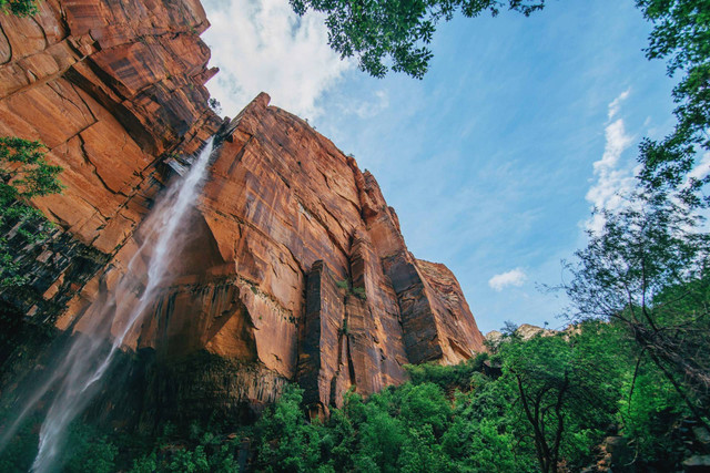 Tempat Wisata di Nganjuk. Foto hanya ilustrasi bukan tempat dan gambar sebenarnya. Sumber foto: Unsplash-Wil Stewart