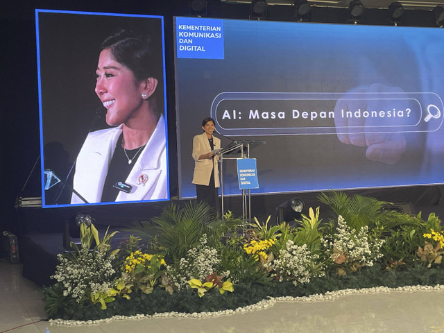 Menteri Komunikasi dan Digital (Menkomdigi) Meutya Hafid di Grha Sabha Pramana UGM, Yogyakarta, Rabu (11/12/2024). Foto: Fadhil Pramudya/kumparan