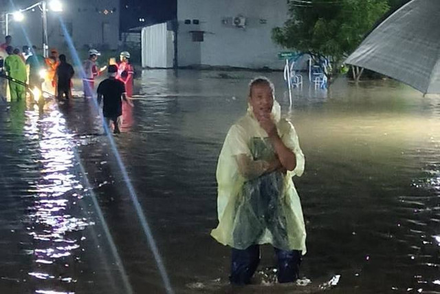 Kondisi banjir di Perum Dahlia Meteseh, Tembalang, Kota Semarang, Rabu (11/12/2024). Foto: Dok. Istimewa