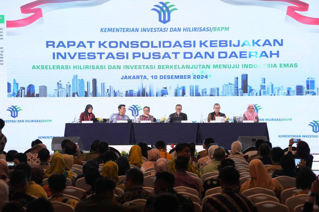 Kementerian Investasi dan Hilirisasi/Badan Koordinasi Penanaman Modal (BKPM) gelar Rapat Konsolidasi Kebijakan Investasi Pusat dan Daerah di Jakarta, Selasa (10/12/2024). Foto: Dok. Kementerian Investasi dan Hilirisasi