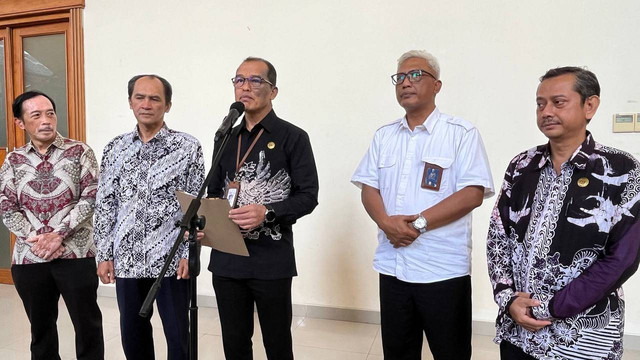 Konferensi pers penetapan UMP DIY tahun 2025. (Foto : M Wulan)