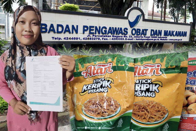 Ika Sutin Suryani, pemilik usaha Atari Stik Keripik Pisang. (ist)