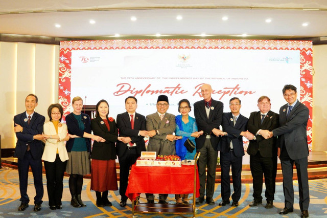 Pertemuan Bilateral Kedutaan Besar Republik Indonesia untuk Tiongkok dan Mongolia Djauhari Oratmangun di Kementerian Luar Negeri Mongolia di Ulan Bator, Mongolia, Senin (09/12/2024). Foto: KBRI Beijing