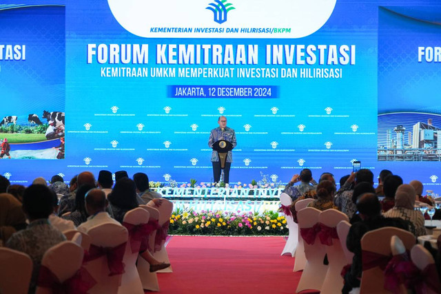 Menteri Investasi dan Hilirisasi/Badan Koordinasi Penanaman Modal (BKPM) Rosan Perkasa Roeslani saat membuka Forum Kemitraan Investasi (FKI) di Jakarta (12/12). Foto: Dok. Kemeninves