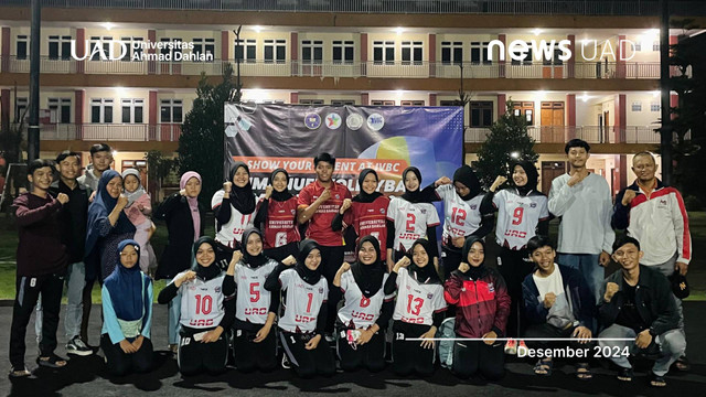 Tim UKM Voli Universitas Ahmad Dahlan (UAD) pada Immanuel Volley Ball Champion 2024 (Dok. UKM Voli UAD)