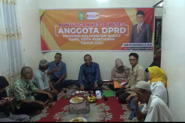 Anggota Komisi II DPRD Kalbar, Dian Eka saat menggelar reses mendengarkan aspirasi warga Pontianak Tenggara. Foto: Dok. Istimewa