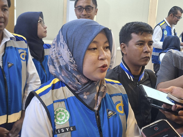 Corporate Communication & Community Development (CCO) Group Head Jasa Marga Lisye Octaviana ketika ditemui di Kantor Jasa Marga Toll Road Command Center (JMTC) Jatiasih, Bekasi, Jawa Barat pada Jumat (13/12/2024). Foto: Argya D. Maheswara/kumparan 