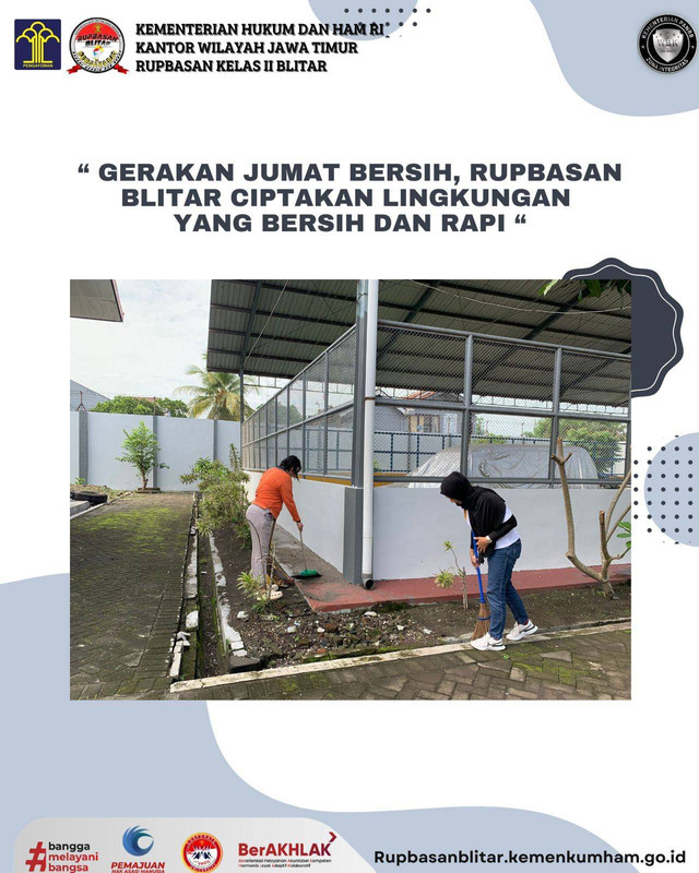 Gerakan Jumat Bersih, Rupbasan Blitar Ciptakan Lingkungan yang Bersih dan RapiBlitar - Jumat, 12 Desember 2024 Jajaran Karyawan Rupbasan Blitar antusias bergotong royong demi mewujudkan kantor  yang bersih, rapi dan sehat. Dimulai dari membersihkan halaman belakang Kantor Rupbasan Blitar, beberapa pegawai ada yang menyapu, memangkas pohon, mengepel, dll.Kegiatan Jum’at bersih ini diharapkan mampu menumbuhkan rasa saling memiliki diantara pegawai khususnya dalam menjaga kebersihan lingkungan, sehingga suasana kantor akan lebih nyaman untuk bekerja.( Humas Rupbasan Kelas II Blitar Kanwil Kemenkumham Jawa Timur )#humaskemenkumhamjatim#HumasRupbasanBlitar#kemenkumhamri#RupbasanBlitarPastiWBBM#KemenkumhamJatim#KumhamSemakinPASTI#Rubbasanblitabersahabat #direkturjenderalpemasyarakatan@kemenkumhamri@kumhamjatim@heniyuwono@hardi_bayu