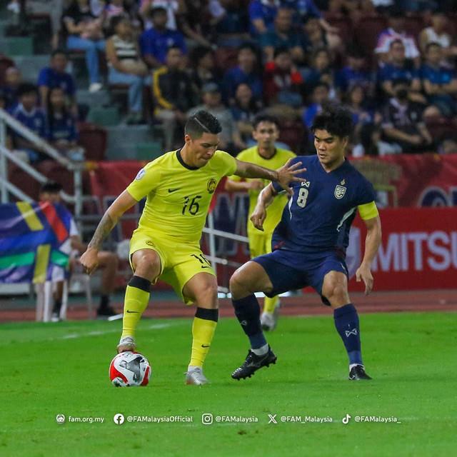 Thailand vs Malaysia dalam laga lanjutan Grup A Piala AFF 2024 di Stadion Rajamangala, Bangkok, pada Sabtu (14/12). Foto: FA Malaysia