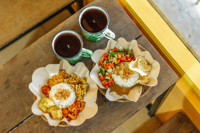 Tempat Makan di Kabupaten Malang. Foto hanya ilustrasi, bukan tempat sebenarnya. Foto: dok. Unsplash/fikri nyzar