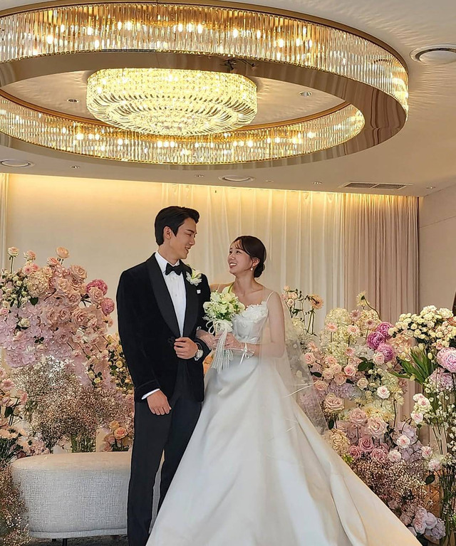 Yoo Yeon Seok dan Chae Soo saat main drama When the Phone Rings. dok: Instagram @yoo_yeonseok