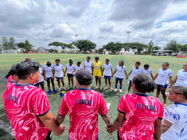 Toli FC dari Papua Pegunungan usai menang atas Kalimantan Tengah di semifinal Piala Pertiwi 2024. Foto: Aji Nugrahanto/kumparan