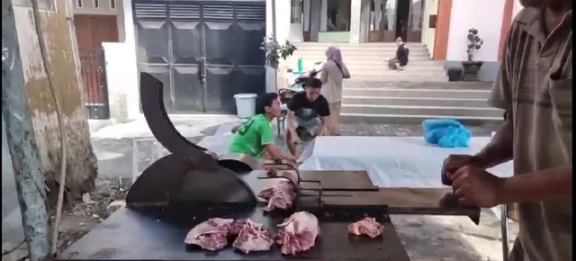 Perancangan Alat Potong Tulang Sapi & Kambing Oleh Mahasiswa Muhammadiyah Malang