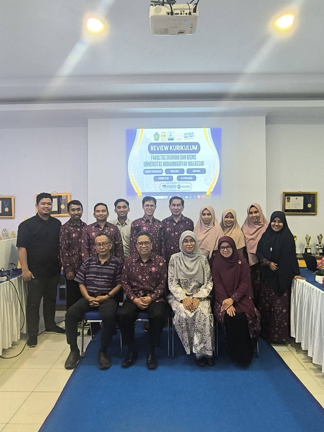 Program Studi Manajemen Fakultas Ekonomi dan Bisnis (FEB) Unismuh Makassar menggelar kegiatan Revisi Kurikulum Hadirkan Narasumber Internasional